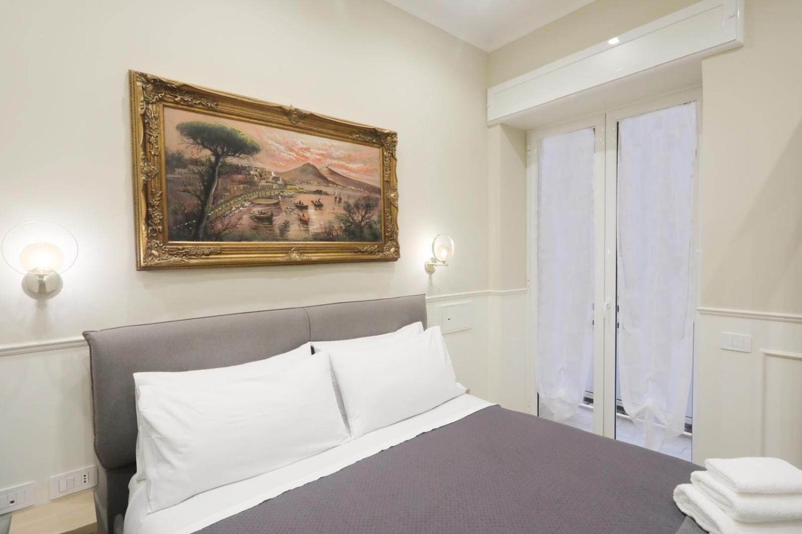 Vico Croce Suite, Spaccanapoli エクステリア 写真