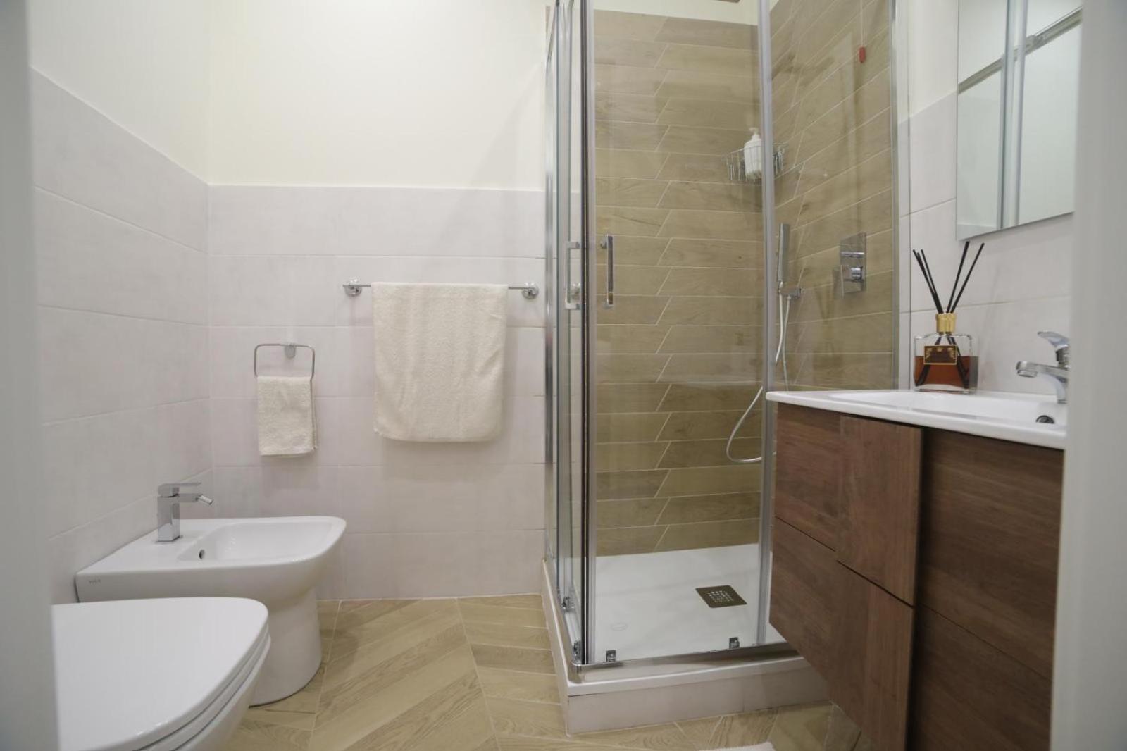 Vico Croce Suite, Spaccanapoli エクステリア 写真