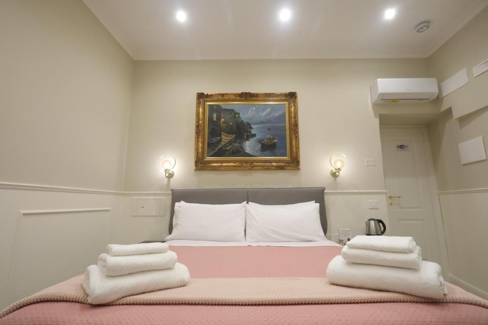 Vico Croce Suite, Spaccanapoli エクステリア 写真